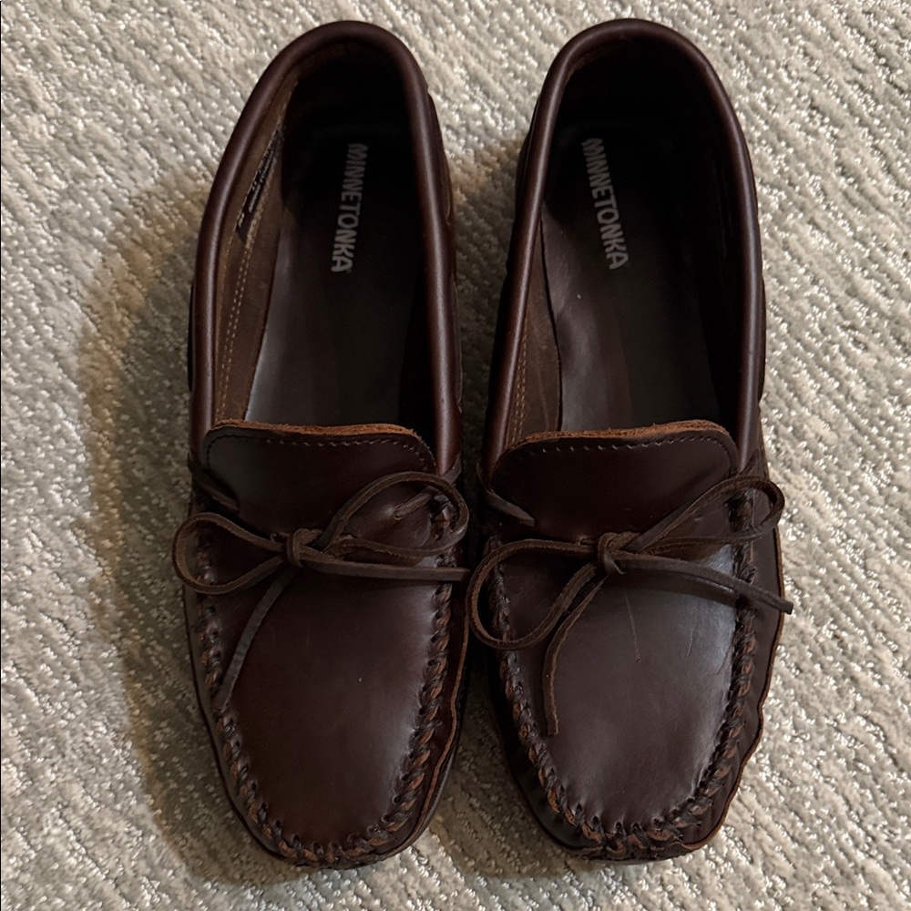 NWOT Minnetonka Men's Dark Brown Leather Loafers